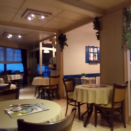 伊兹密尔奥林匹亚酒店 2* 伊兹密尔