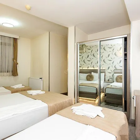Olimpiyat Hotel Esmirna