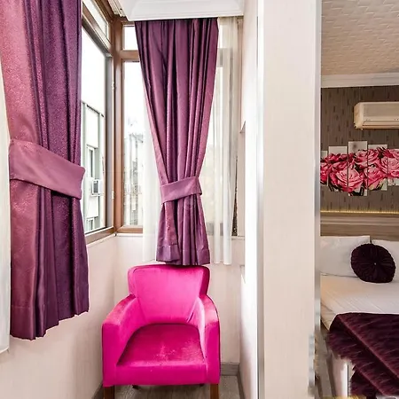 Hotel Olimpiyat 2*