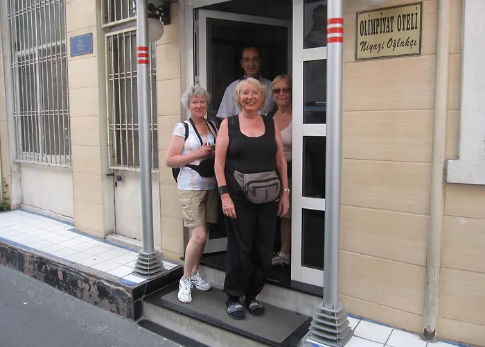 Hotel Olimpiyat Esmirna